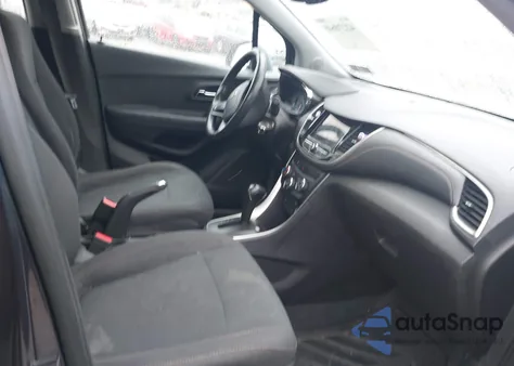 2018 Chevrolet Trax Ls from USA, damaged, VIN 3GNCJNSBXJL378926